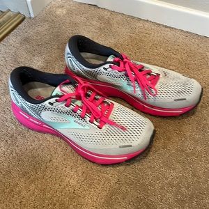 Brooks Ghost 14